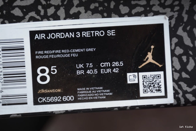 3 Red Jordan Cement CK5692-600 Air 0801